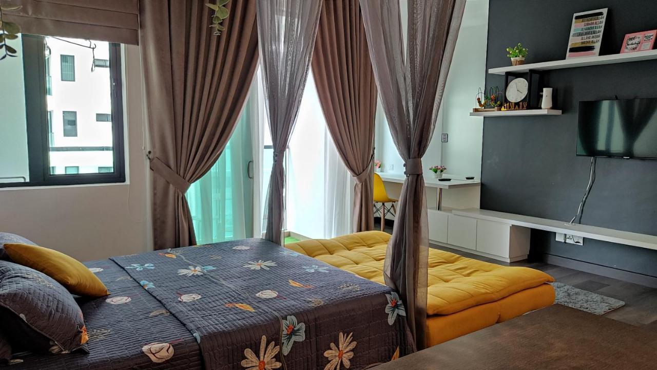 Hidayah Homestay Near Ukm And Ktm Station With High Speed Wifi - Pool & River View Bangi Εξωτερικό φωτογραφία