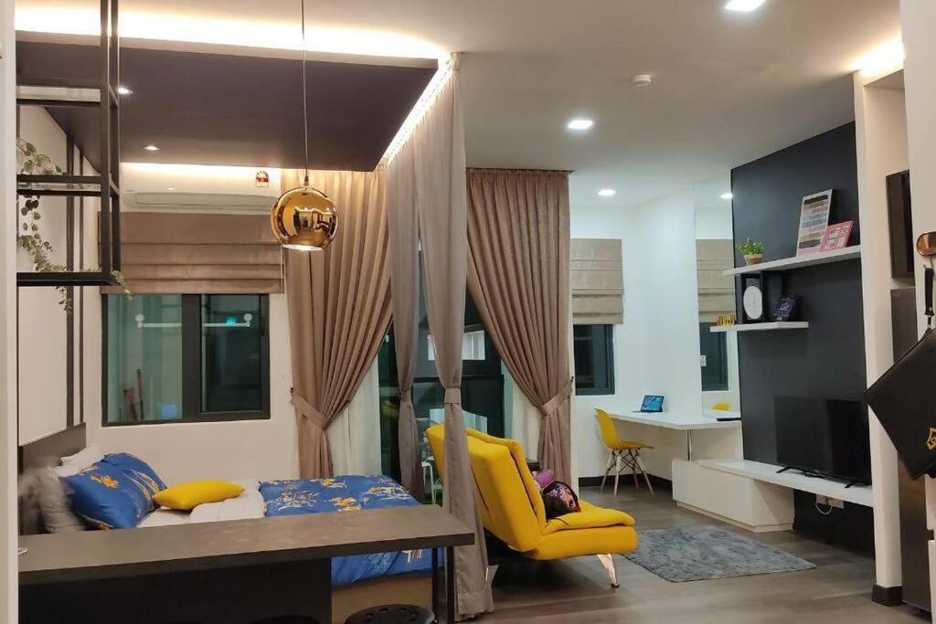 Hidayah Homestay Near Ukm And Ktm Station With High Speed Wifi - Pool & River View Bangi Εξωτερικό φωτογραφία
